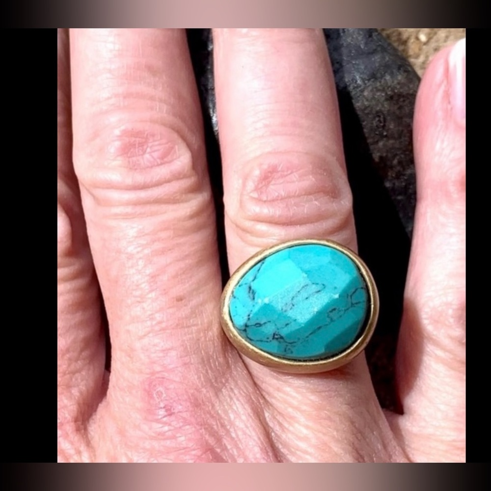 CHLOE+ISABEL Turquoise Ring! Size 7
